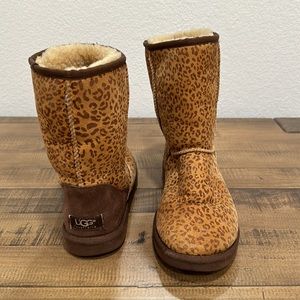 Women’s Leopard Uggs - Size 8